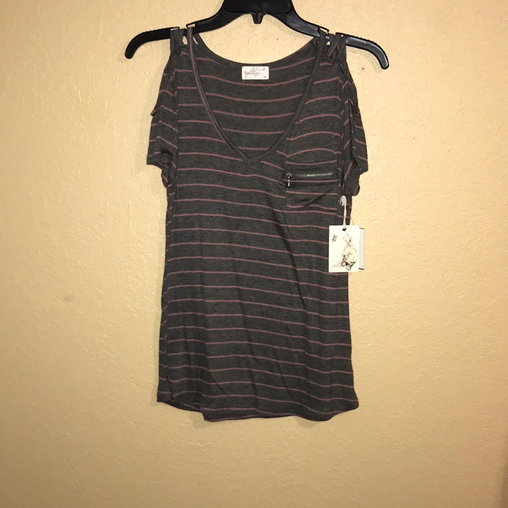 A t shirt
